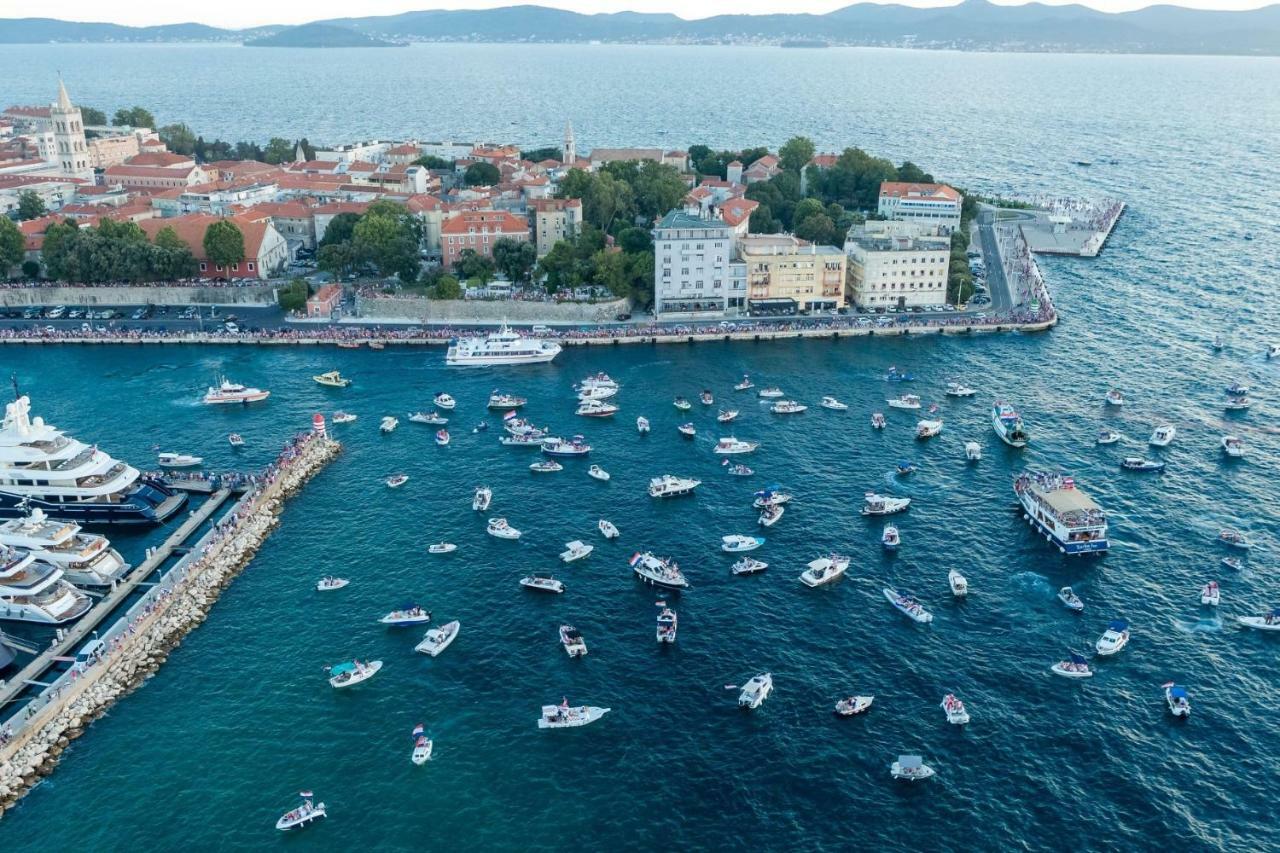 Greetings To The Sun Apartment Zadar Exterior photo